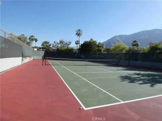 334 W Santa Elena, Palm Springs, CA 92262