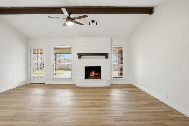 1215 Bradley Drive, Cleburne, TX 76033