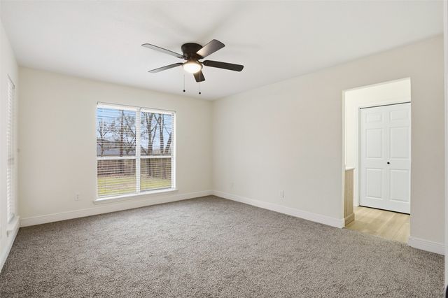 1215 Bradley Drive, Cleburne, TX 76033