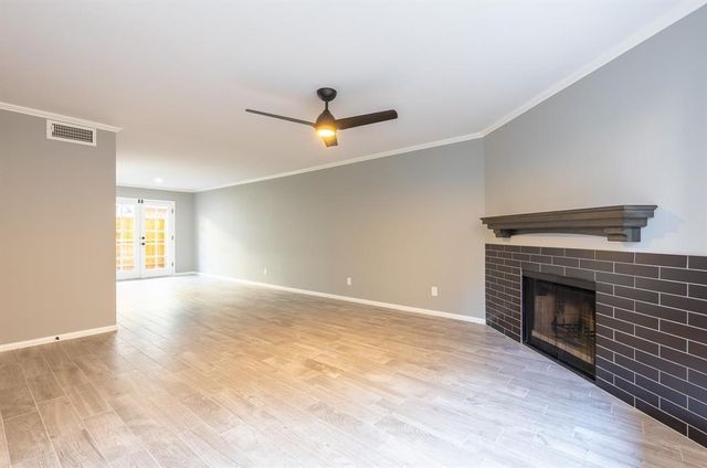 14600 Fonmeadow Drive 505, Houston, TX 77035