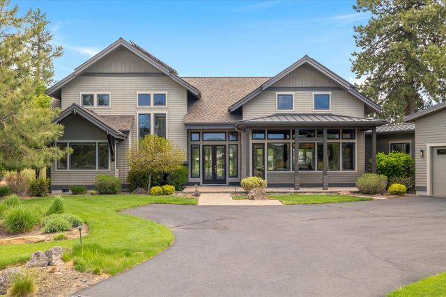61636 Hosmer Lake Drive, Bend, OR 97702