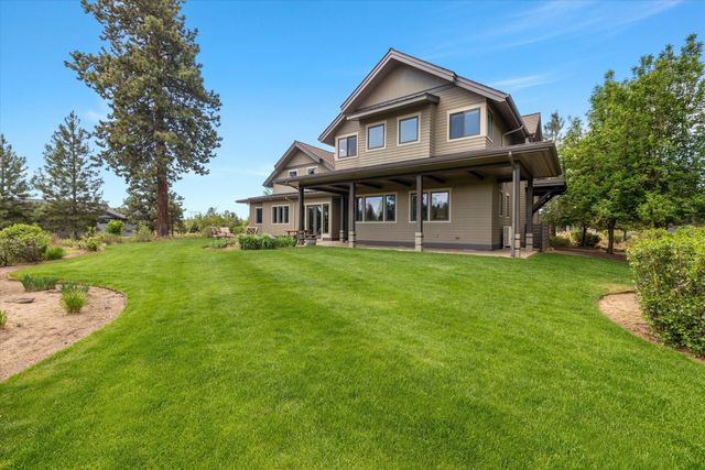 61636 Hosmer Lake Drive, Bend, OR 97702