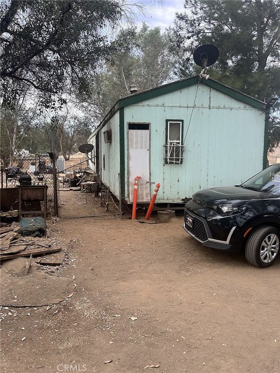 23110 Forrest, Perris, CA 92570 — exterior