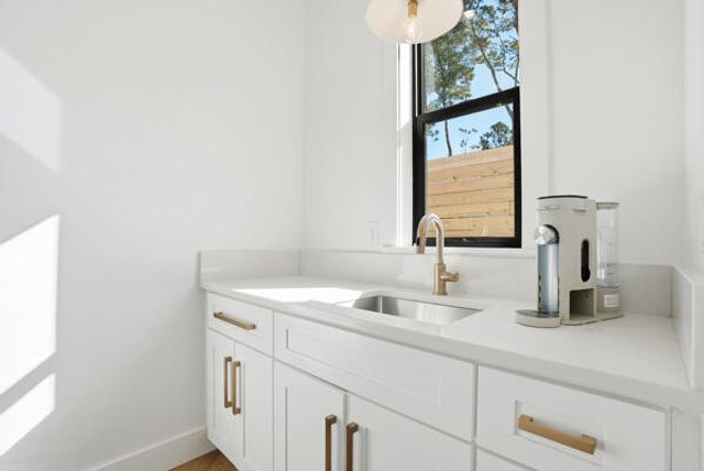 411 W Point Washington Road, Santa Rosa Beach, FL 32459