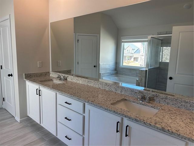 57 Longhorn Way, Auburn, GA 30011