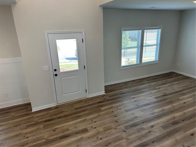 57 Longhorn Way, Auburn, GA 30011