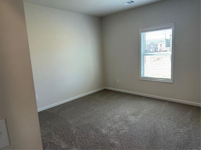 57 Longhorn Way, Auburn, GA 30011