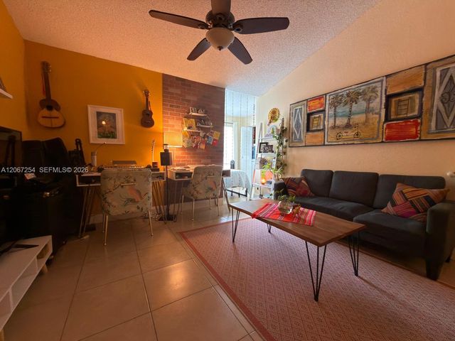 12760 Vista Isles Drive 723, Sunrise, FL 33325