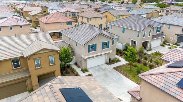 2522 Gunner Ridge, Rialto, CA 92377