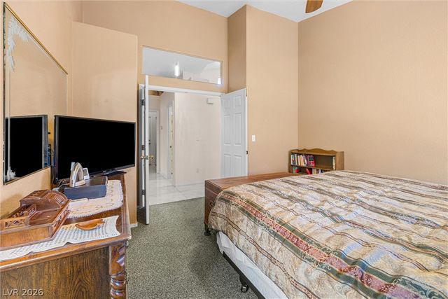 8901 Canyon Magic Avenue, Las Vegas, NV 89129