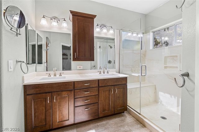 8901 Canyon Magic Avenue, Las Vegas, NV 89129