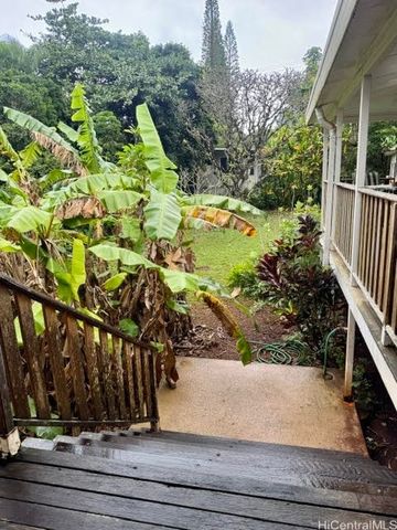 59-543 Alapio Road, Haleiwa, HI 96712