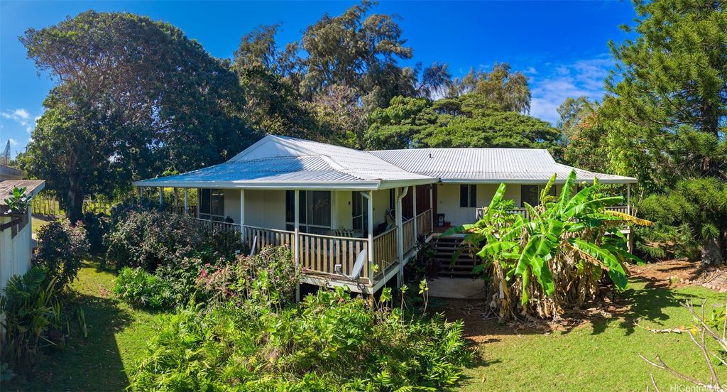 59-543 Alapio Road, Haleiwa, HI 96712