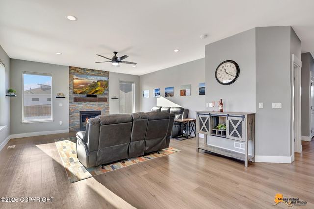 2231 S Crown View Circle, Wasilla, AK 99654