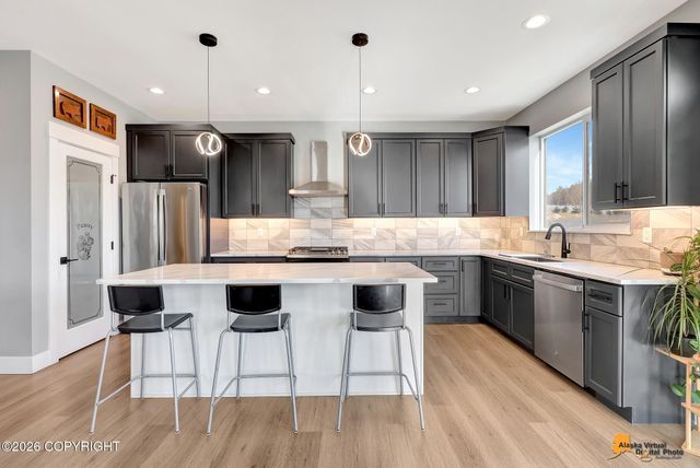 2231 S Crown View Circle, Wasilla, AK 99654