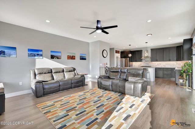 2231 S Crown View Circle, Wasilla, AK 99654