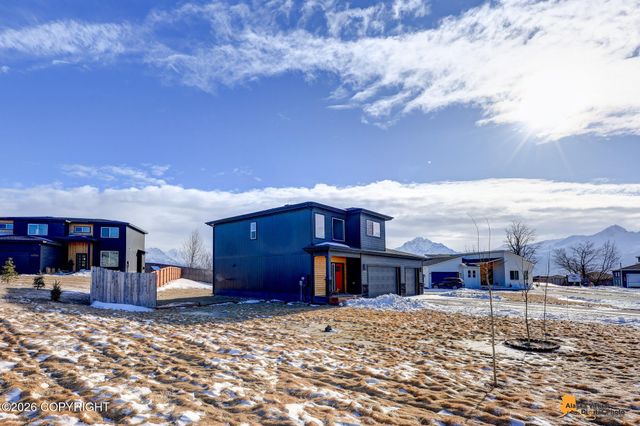 2231 S Crown View Circle, Wasilla, AK 99654