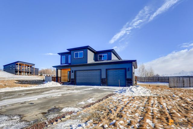 2231 S Crown View Circle, Wasilla, AK 99654