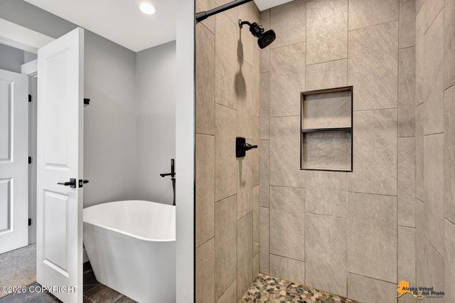 2231 S Crown View Circle, Wasilla, AK 99654