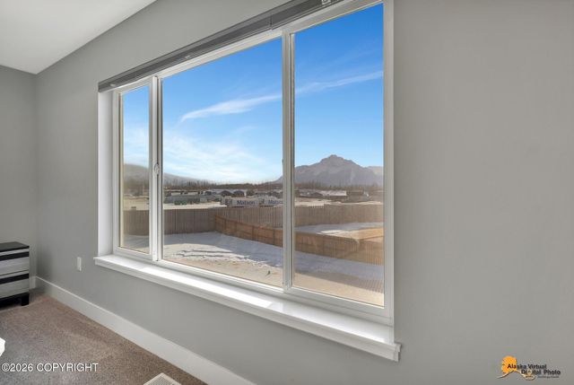 2231 S Crown View Circle, Wasilla, AK 99654