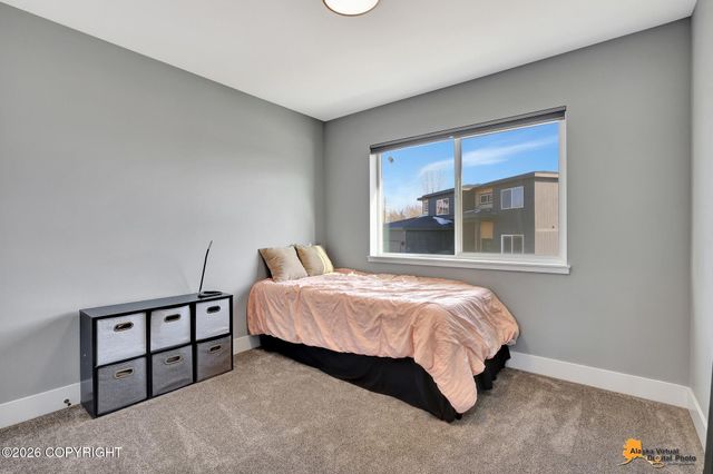 2231 S Crown View Circle, Wasilla, AK 99654