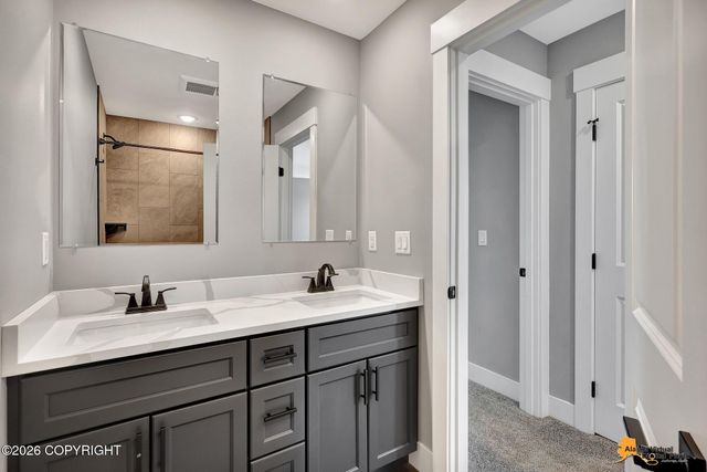 2231 S Crown View Circle, Wasilla, AK 99654