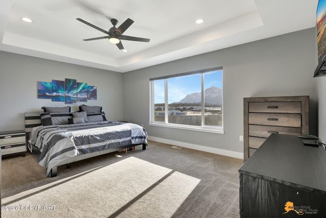 2231 S Crown View Circle, Wasilla, AK 99654