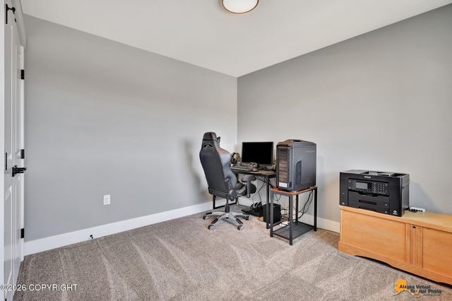 2231 S Crown View Circle, Wasilla, AK 99654