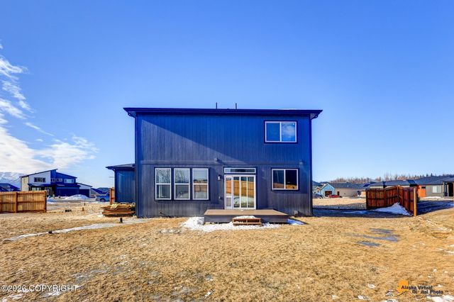 2231 S Crown View Circle, Wasilla, AK 99654