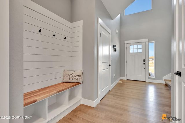 2231 S Crown View Circle, Wasilla, AK 99654