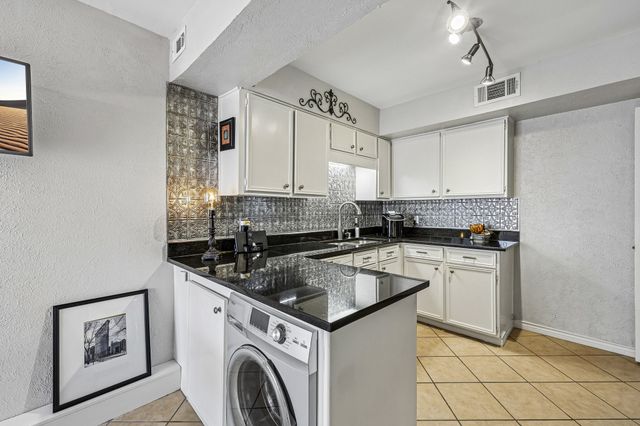 10578 High Hollows Drive 268, Dallas, TX 75230