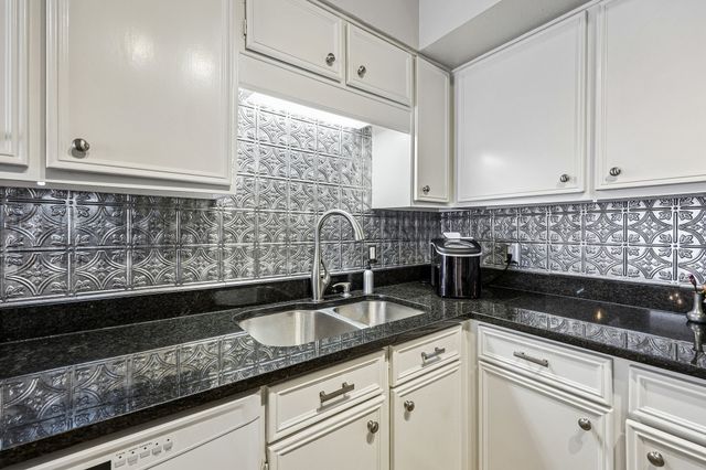 10578 High Hollows Drive 268, Dallas, TX 75230