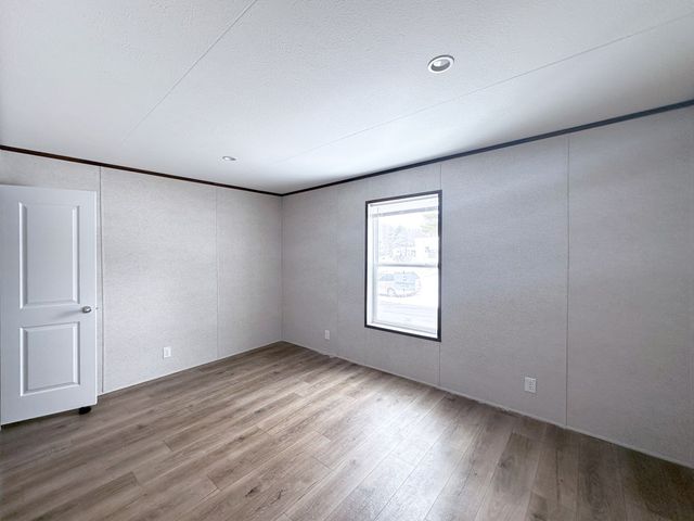 5 7117 Cr-59, Mansfield, OH 44904