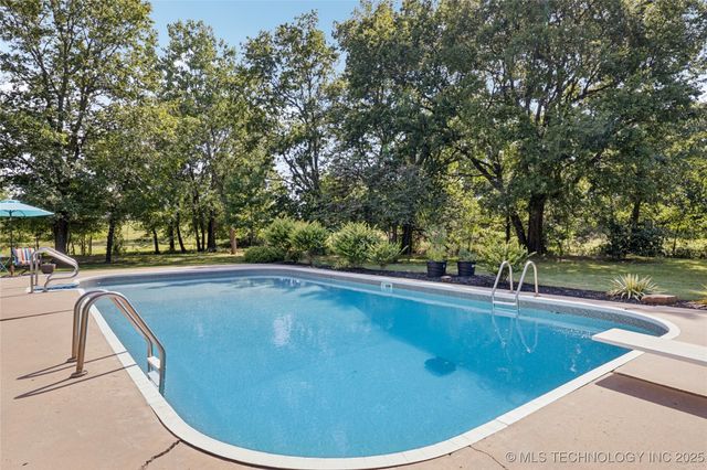 36283 E 121st Street S, Coweta, OK 74429