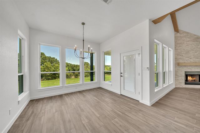 9012 Valley Oak Court, Springtown, TX 76082