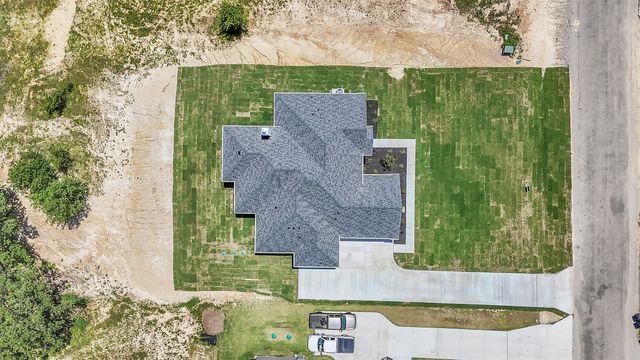 9012 Valley Oak Court, Springtown, TX 76082