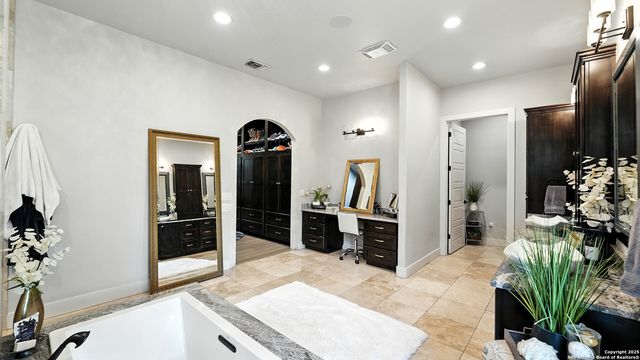 8614 wild wind, Garden Ridge, TX 78266