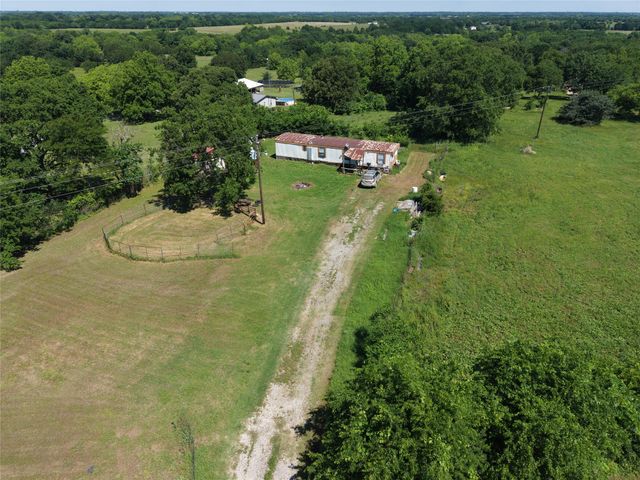 3700 County Road 4040, Whitewright, TX 75491