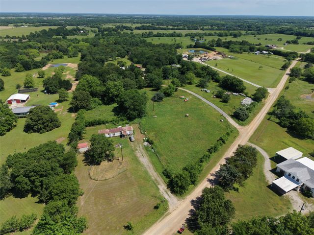3700 County Road 4040, Whitewright, TX 75491