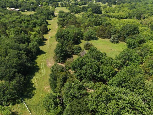 3700 County Road 4040, Whitewright, TX 75491