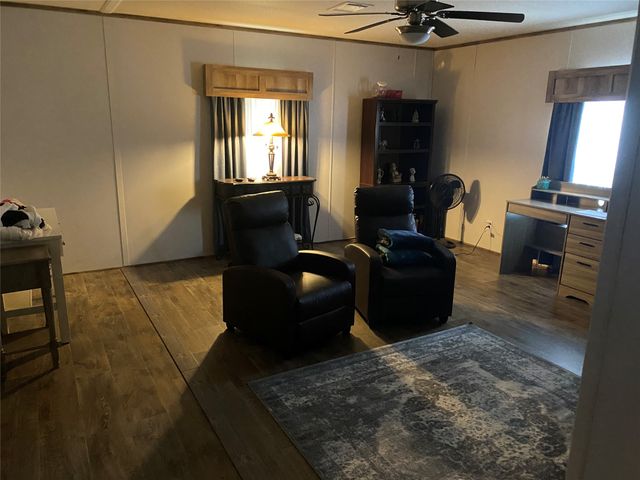 1366 Dogwood Trail, Hawk Cove, TX 75474
