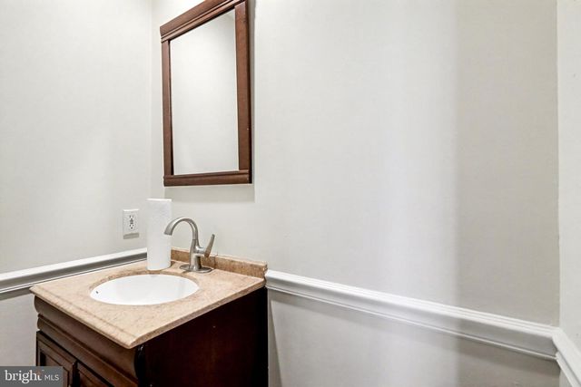 1215 HERITAGE HILLS DR, Upper Marlboro, MD 20774