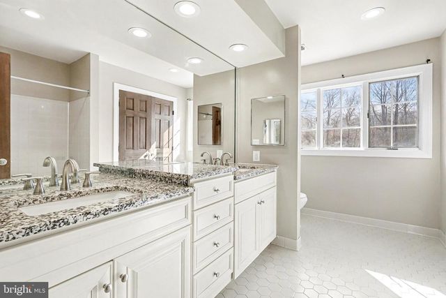 1215 HERITAGE HILLS DR, Upper Marlboro, MD 20774