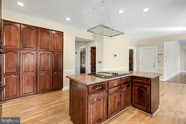 1215 HERITAGE HILLS DR, Upper Marlboro, MD 20774