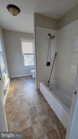 910 SMITH DR, York, PA 17408