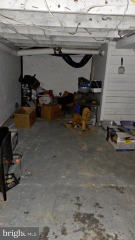 910 SMITH DR, York, PA 17408