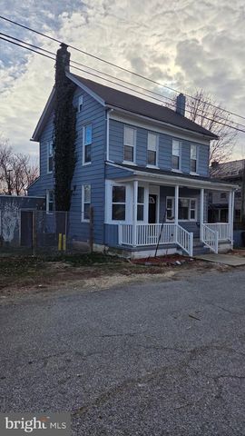 910 SMITH DR, York, PA 17408