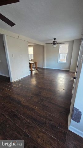 910 SMITH DR, York, PA 17408