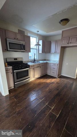 910 SMITH DR, York, PA 17408