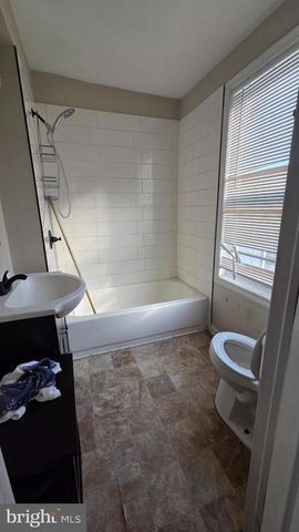 910 SMITH DR, York, PA 17408